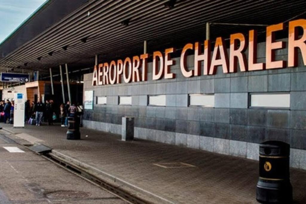 Ferienwohnung Station 173 C Bruxelles-Charleroi-Airport Exterior foto